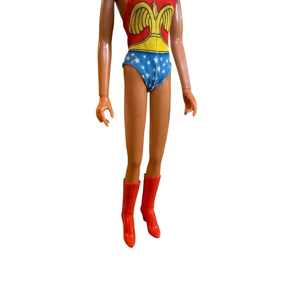 Vintage 1976 Original Mego Corp. DC Comics WONDER WOMAN Action Figure Doll - Picture 4 of 13